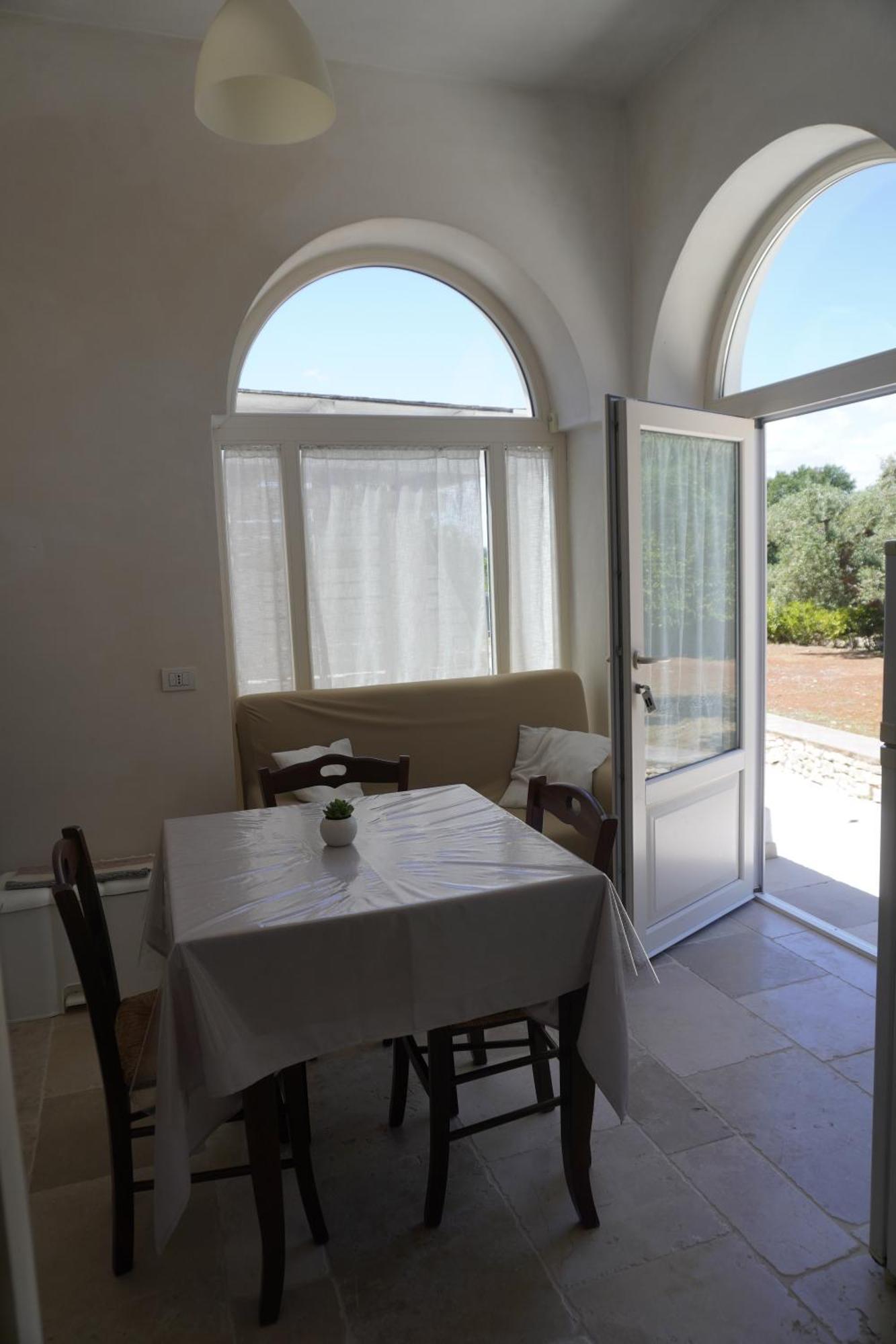 Trullo Amico Villa ชิสแตร์นีโน ภายนอก รูปภาพ