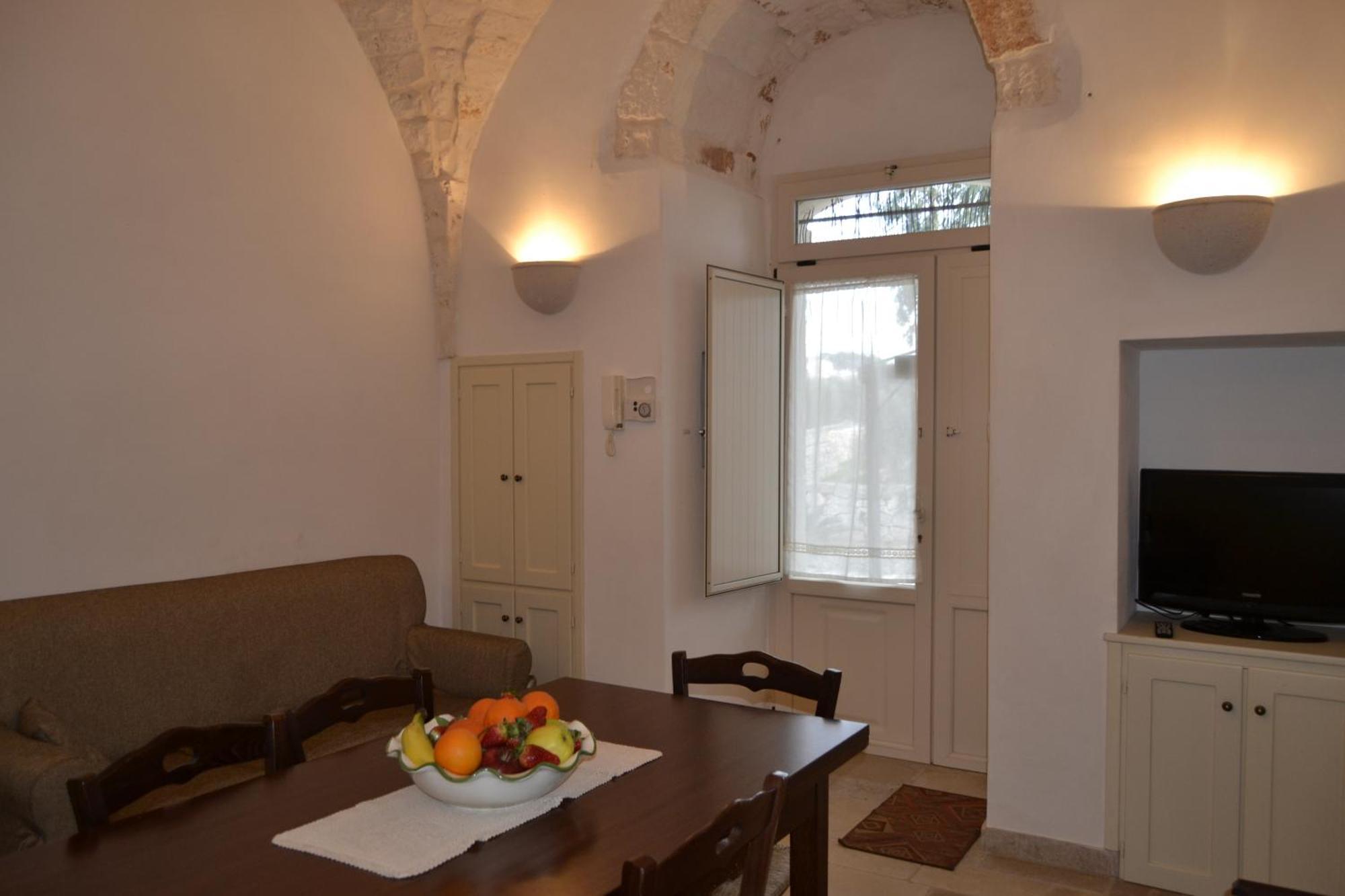 Trullo Amico Villa ชิสแตร์นีโน ภายนอก รูปภาพ