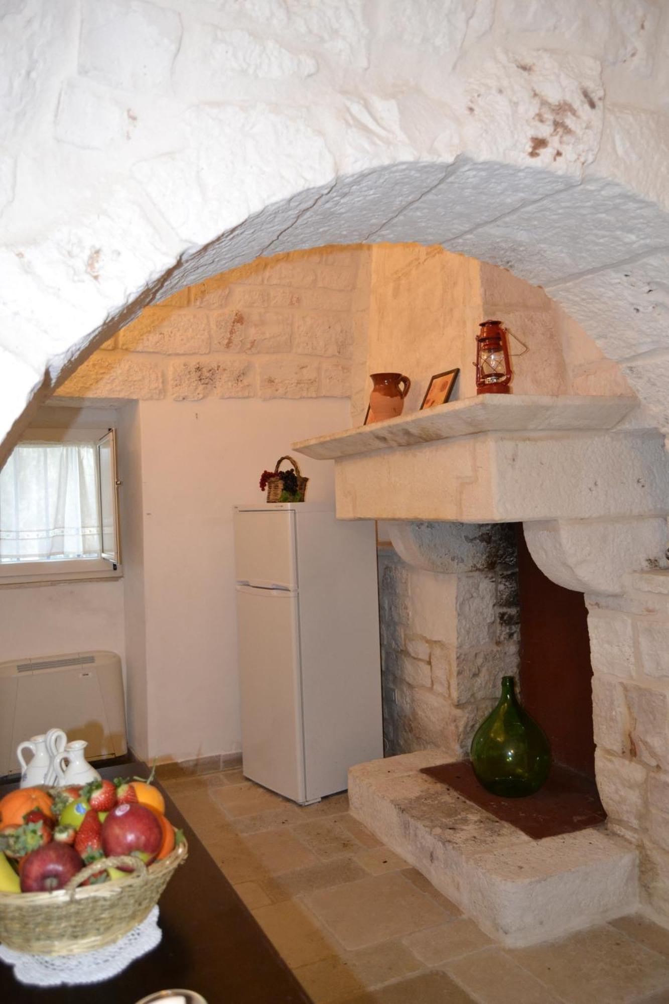 Trullo Amico Villa ชิสแตร์นีโน ภายนอก รูปภาพ