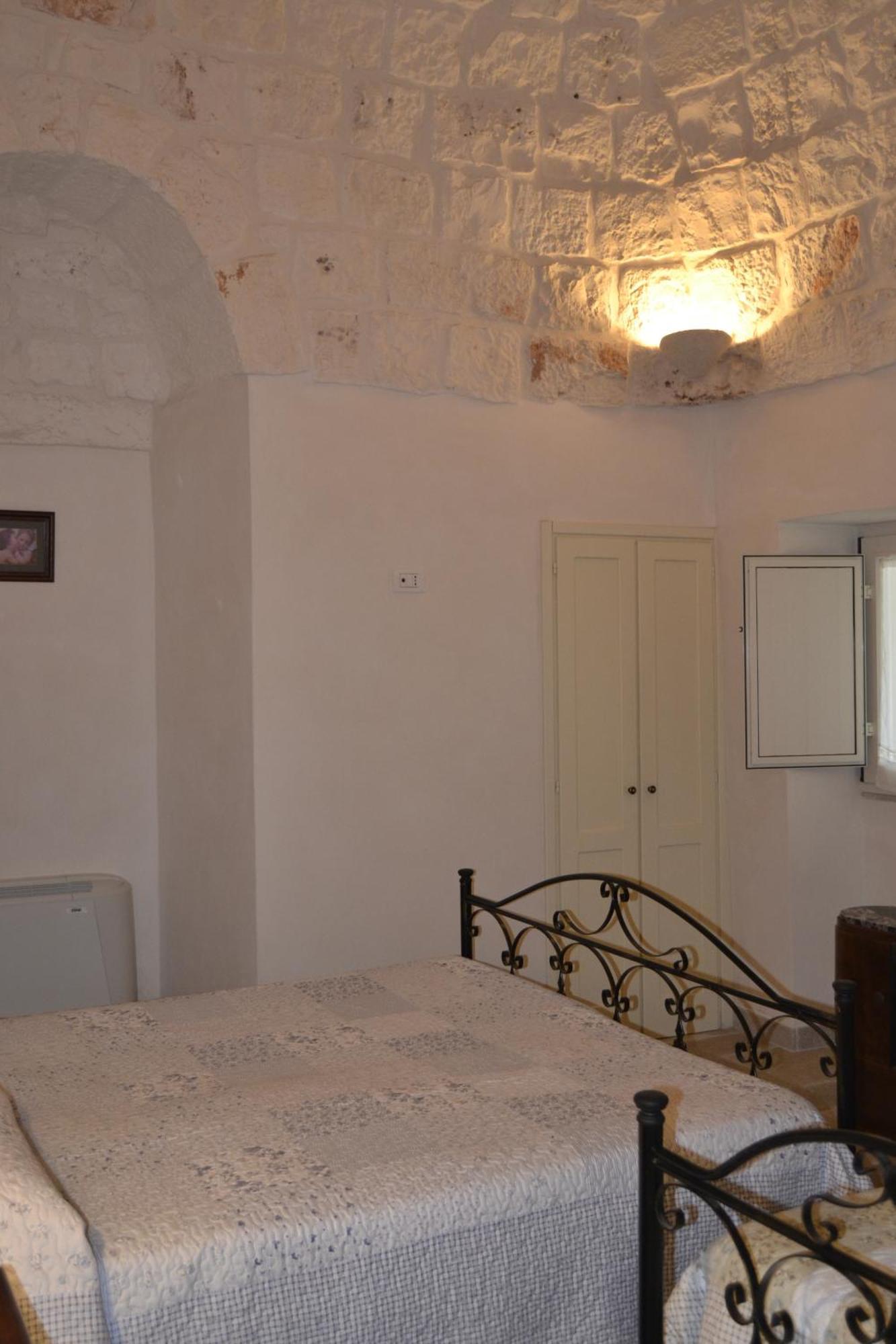 Trullo Amico Villa ชิสแตร์นีโน ภายนอก รูปภาพ