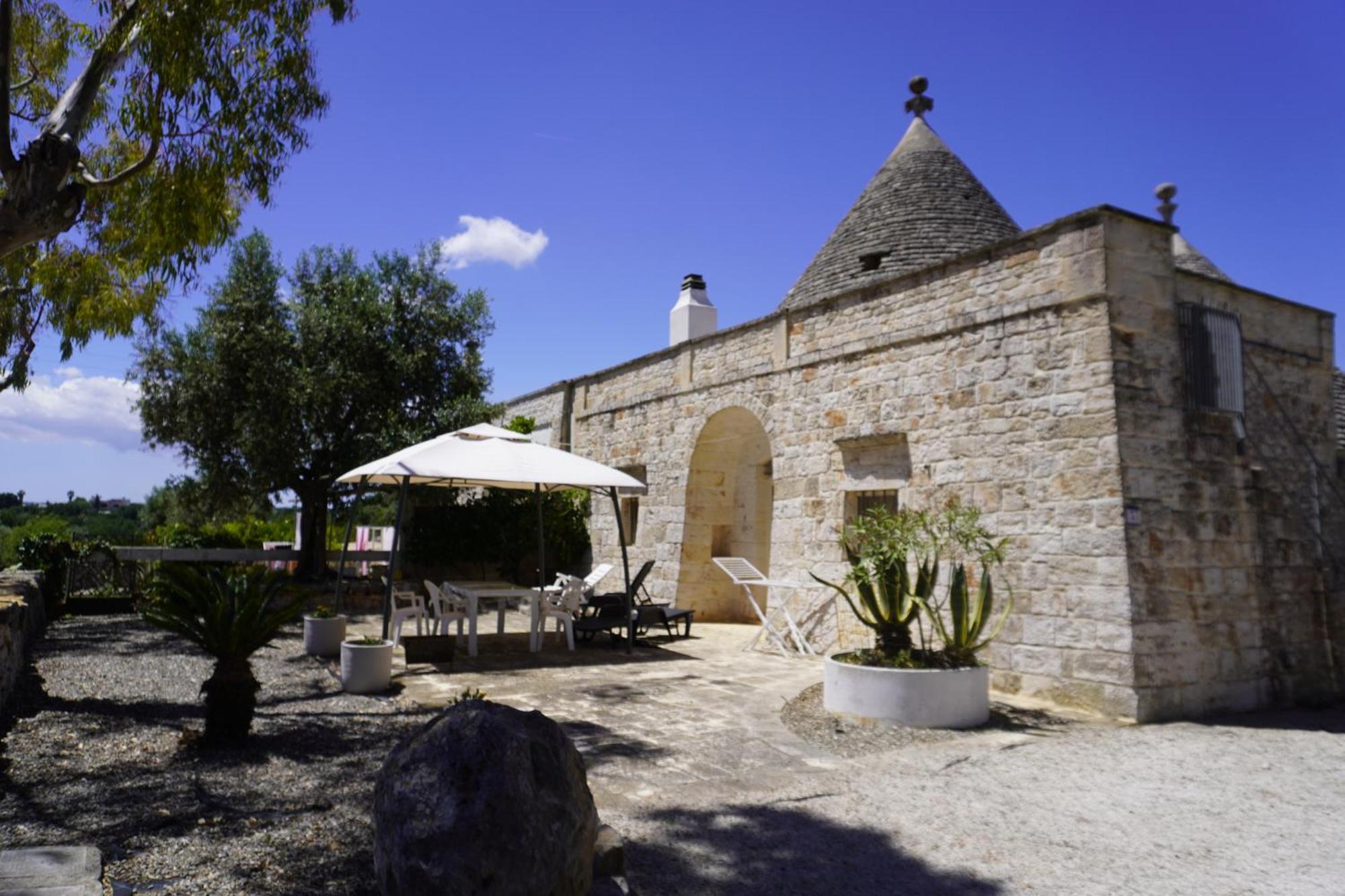 Trullo Amico Villa ชิสแตร์นีโน ภายนอก รูปภาพ