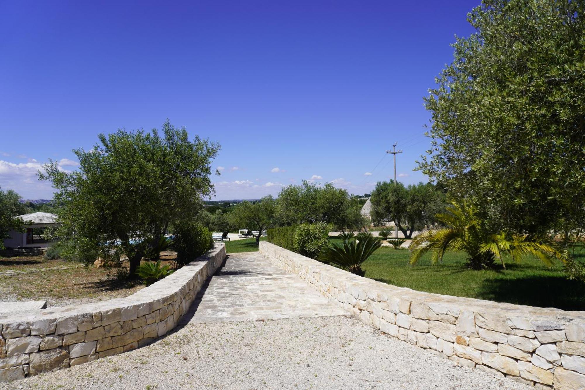 Trullo Amico Villa ชิสแตร์นีโน ภายนอก รูปภาพ